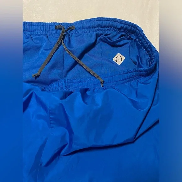 Road runner size L athletic shorts​ - Picture 5 of 5